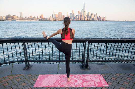 Ashtanga Yoga: Cos'è, Benefici, Come iniziare