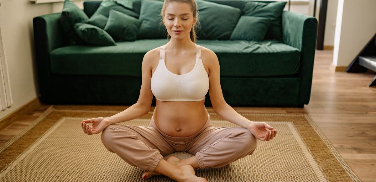 yoga in gravidanza